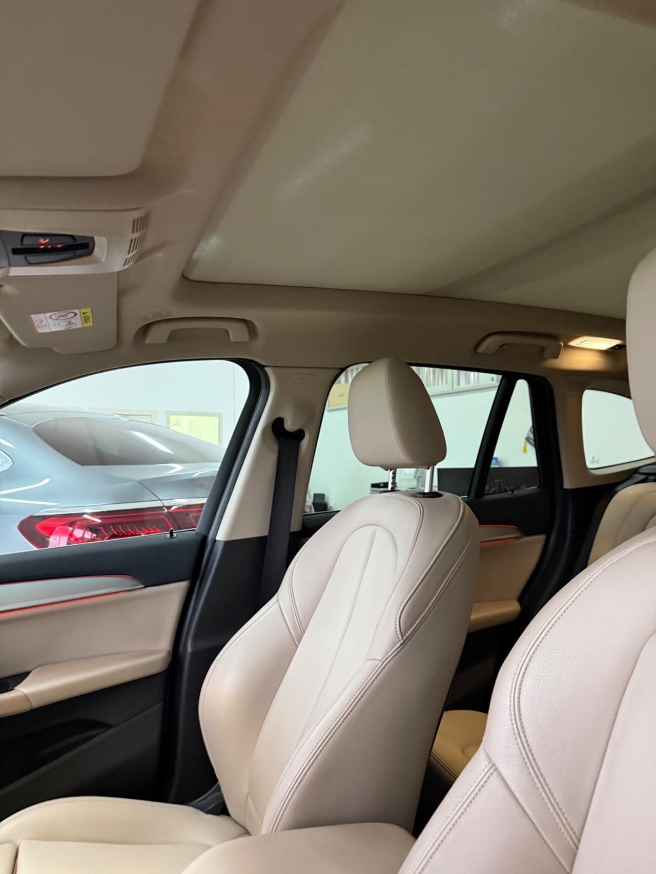 Bmw X1 sDrive18d xLine