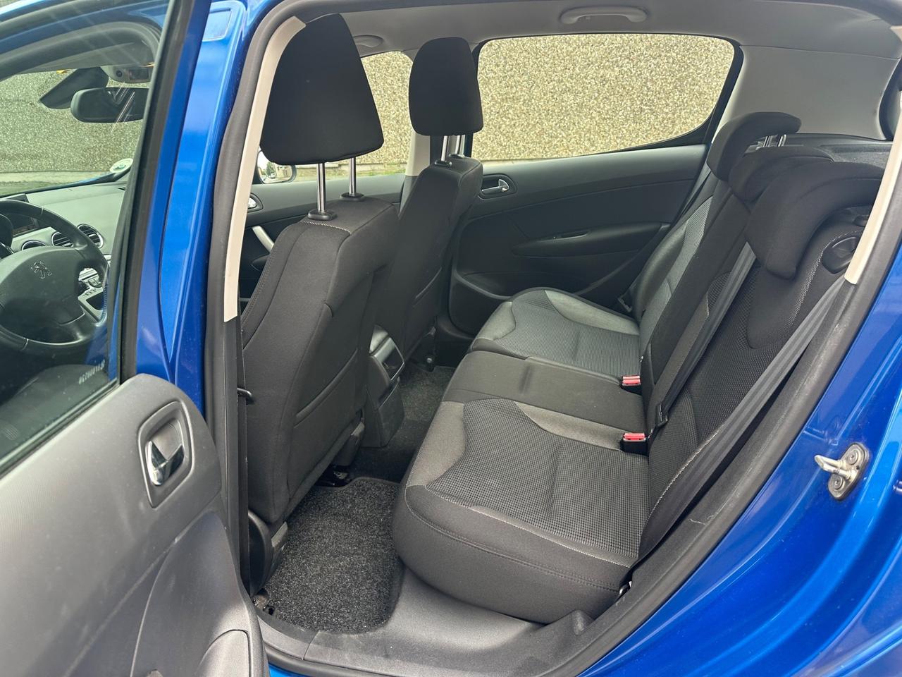 Peugeot 308 1.6 VTi 120CV 5p. Premium - ok neopatentati - euro 5
