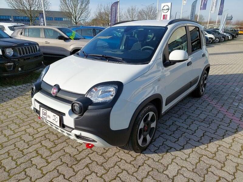 FIAT Panda 1.0 FireFly S&S Hybrid City Cross