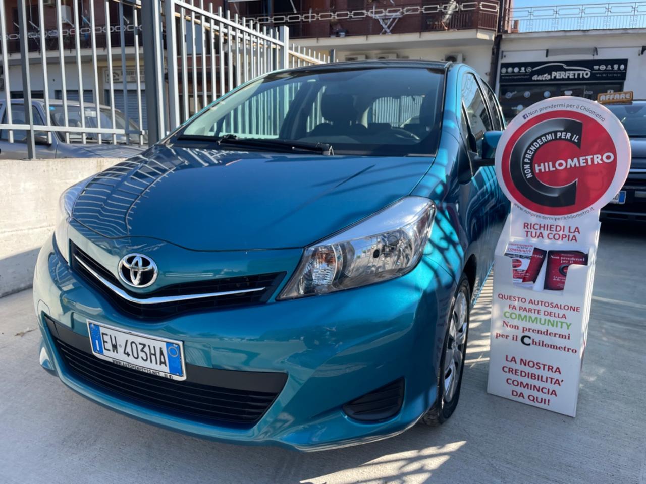 Toyota Yaris 1.0 5 porte