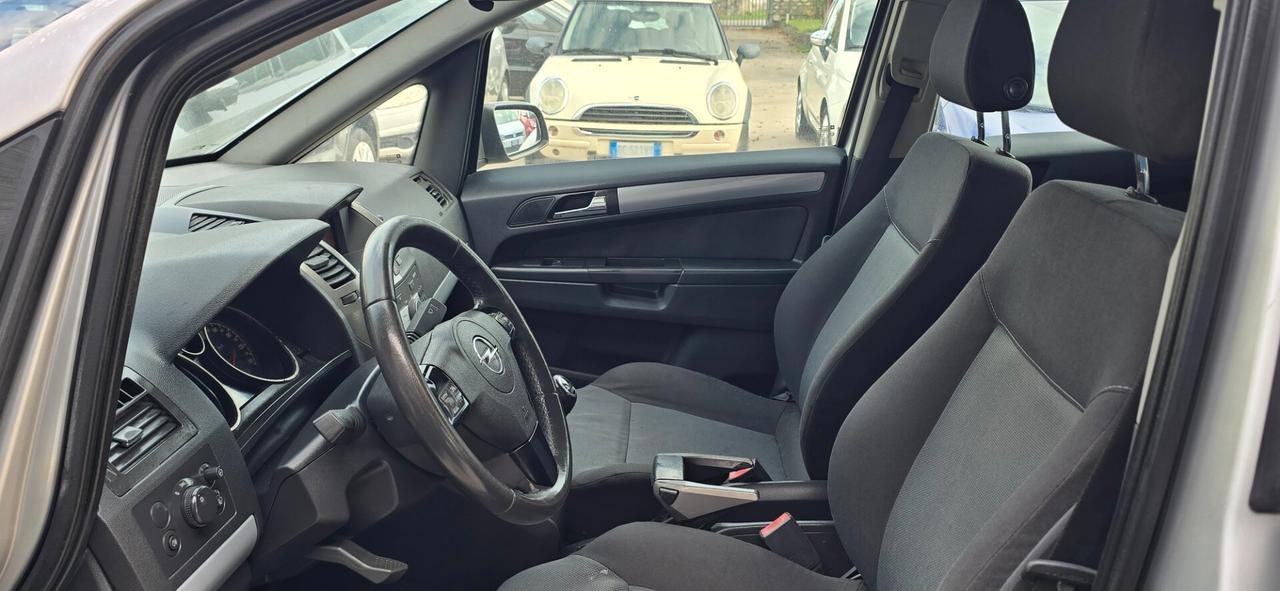 Opel Zafira 1.6 16V ecoM 94CV Cosmo
