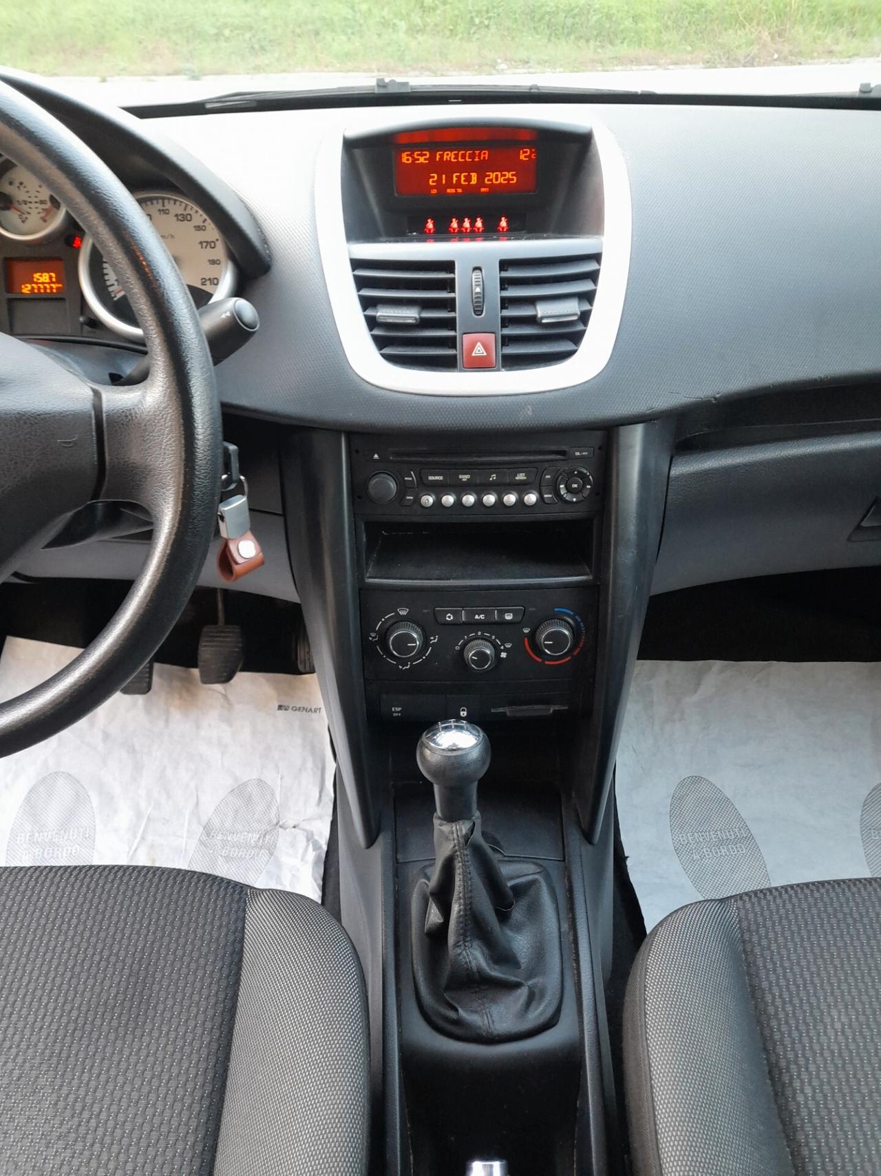 Peugeot 207 1.4 8V 75CV SW X Line ECO GPL