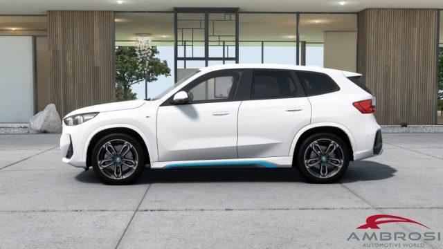 BMW iX1 M sport Premium package