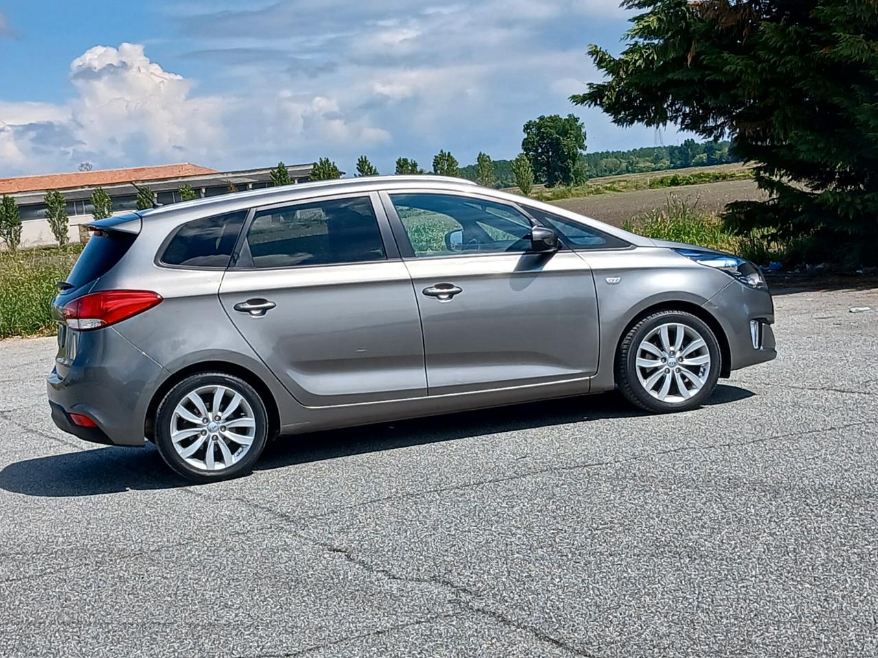 Kia Carens Class EURO 6B