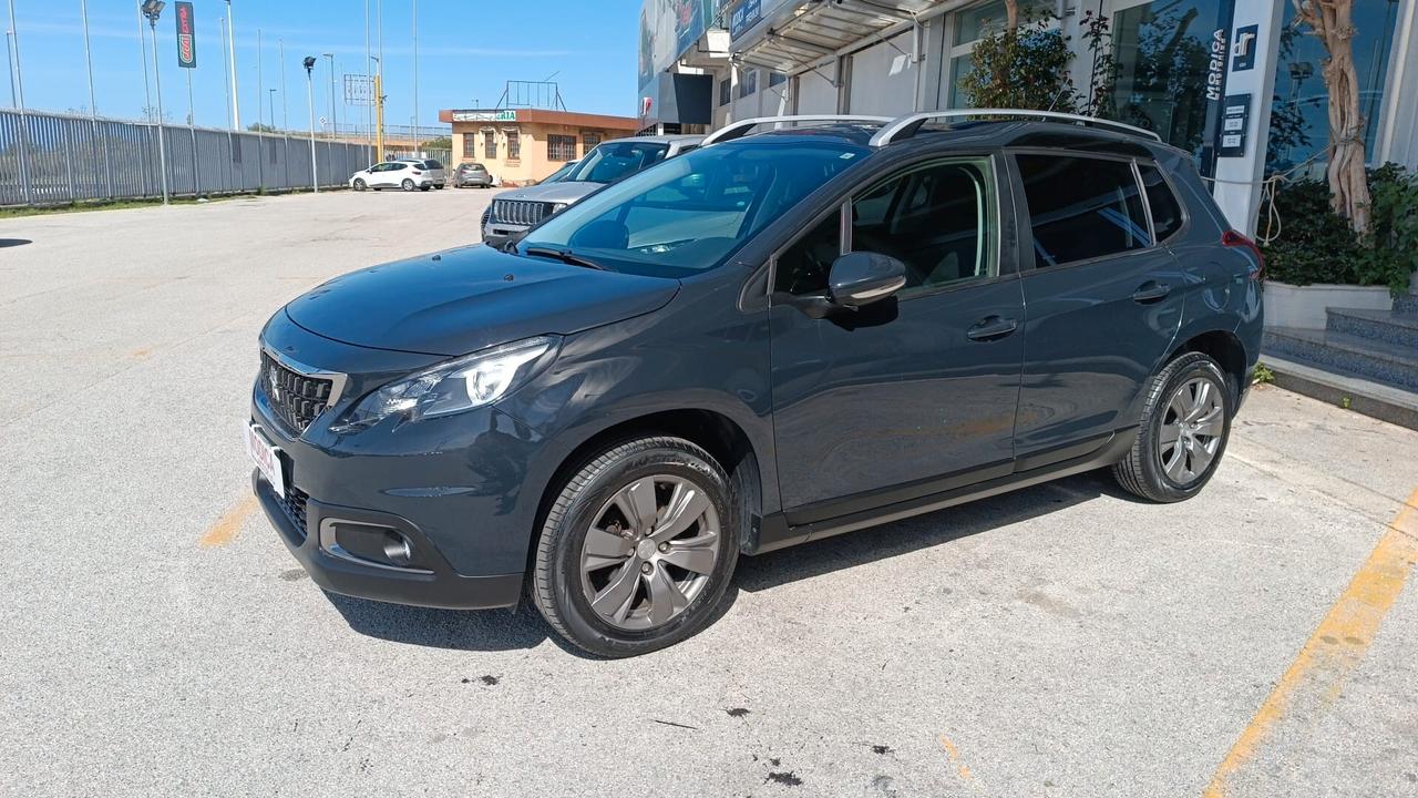 Peugeot 2008 PureTech 82 Active Benzina/GPL