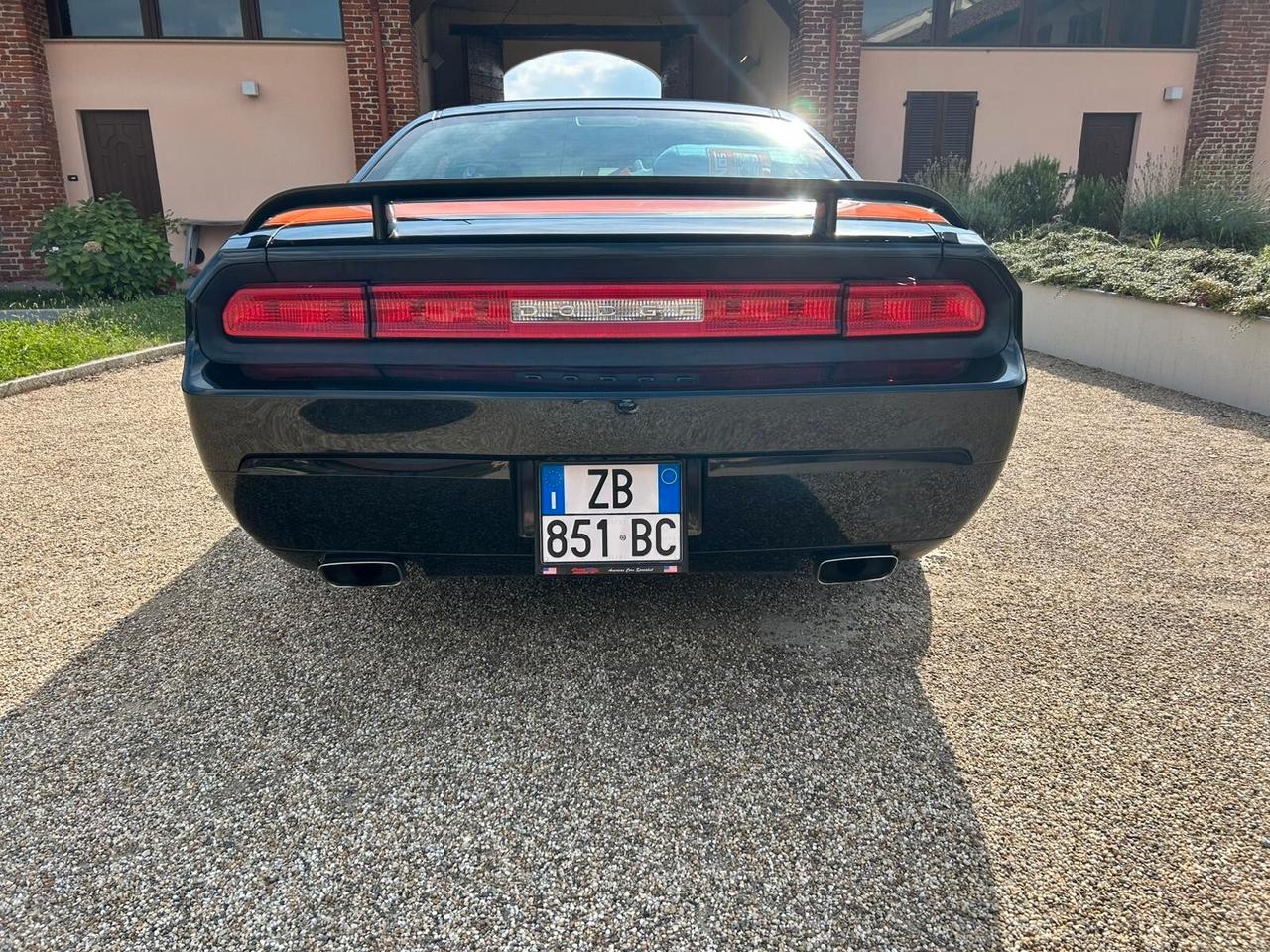 Dodge Challenger SRT-8 2009