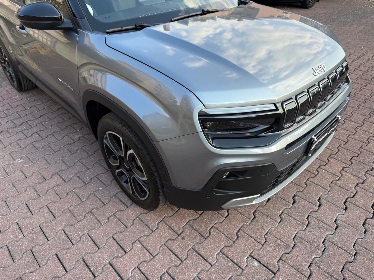 Jeep Avenger 1.2 Turbo e-Hybrid MHEV Summit