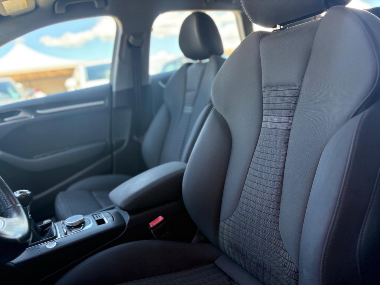 Audi A3 SPB 35 TDI Business Advanced