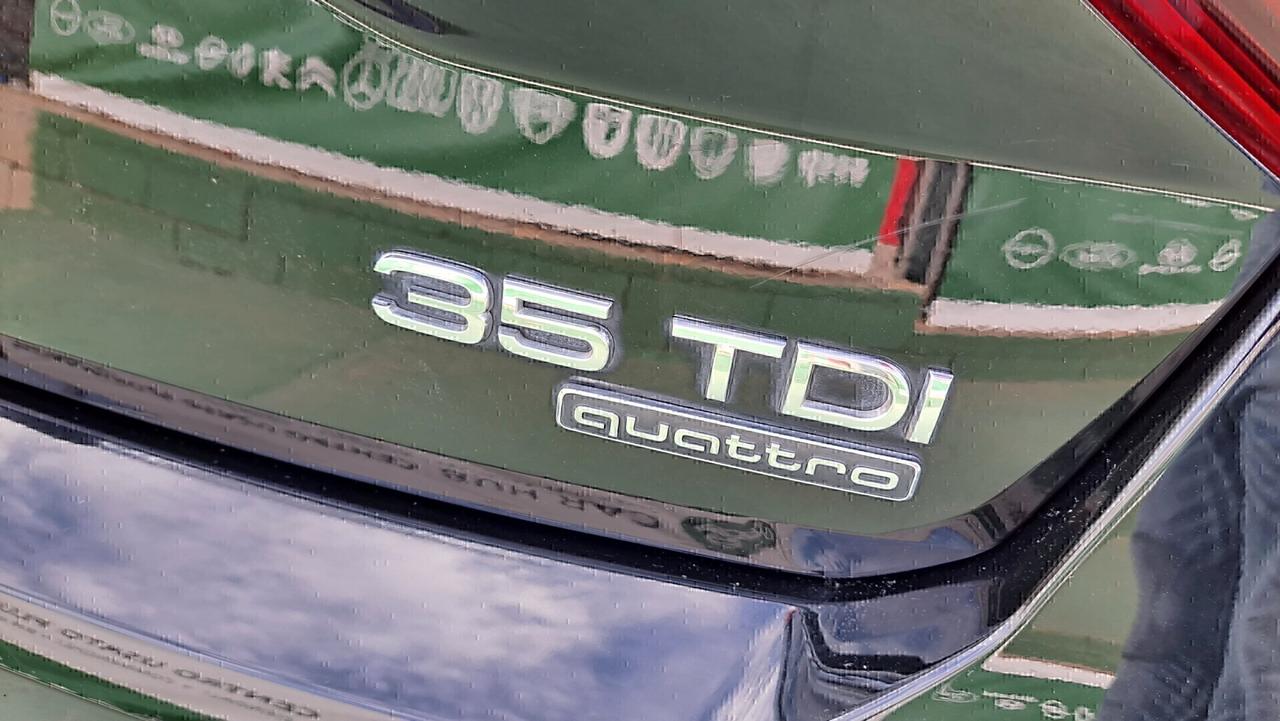 Audi Q2 2.0 TDI quattro S tronic Business