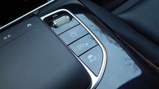 MERCEDES-BENZ GLC 200 d 4Matic Sport