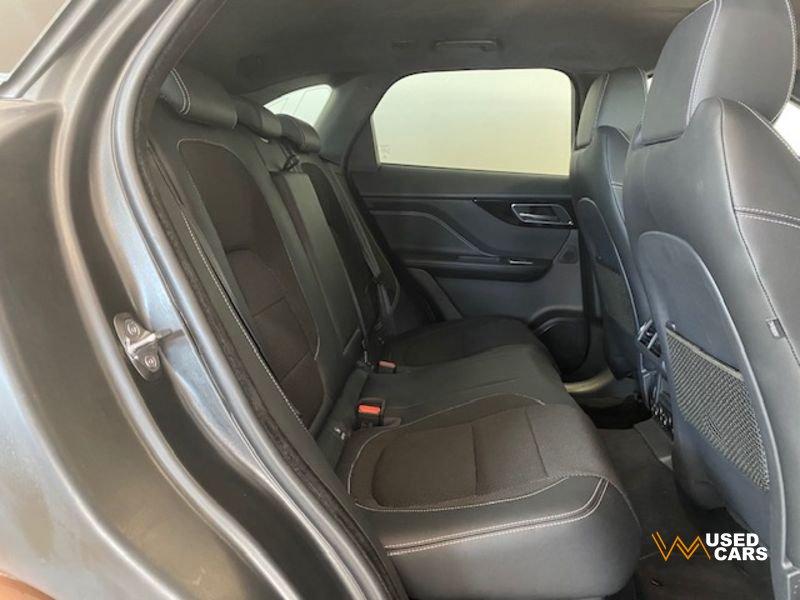 Jaguar F-Pace 2.0 250 CV AWD aut. R-Sport
