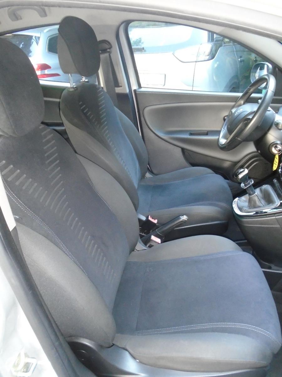 Ypsilon '12 OK NEOP. DISTRIB FATTA A 99.000 KM