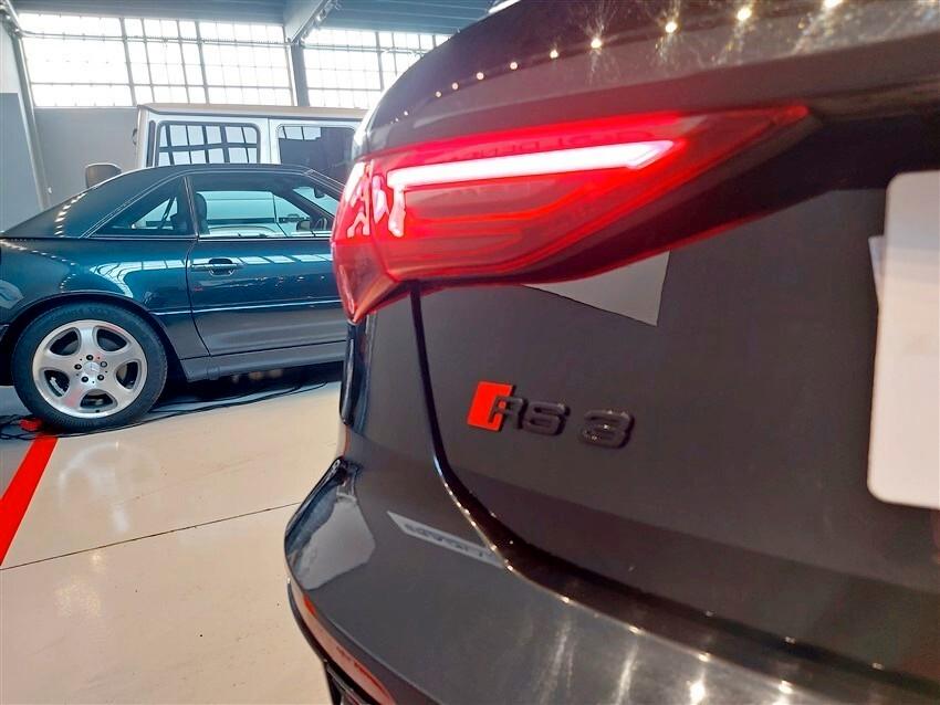 Audi RS3 Sportback 2.5 tfsi quattro s-tronic
