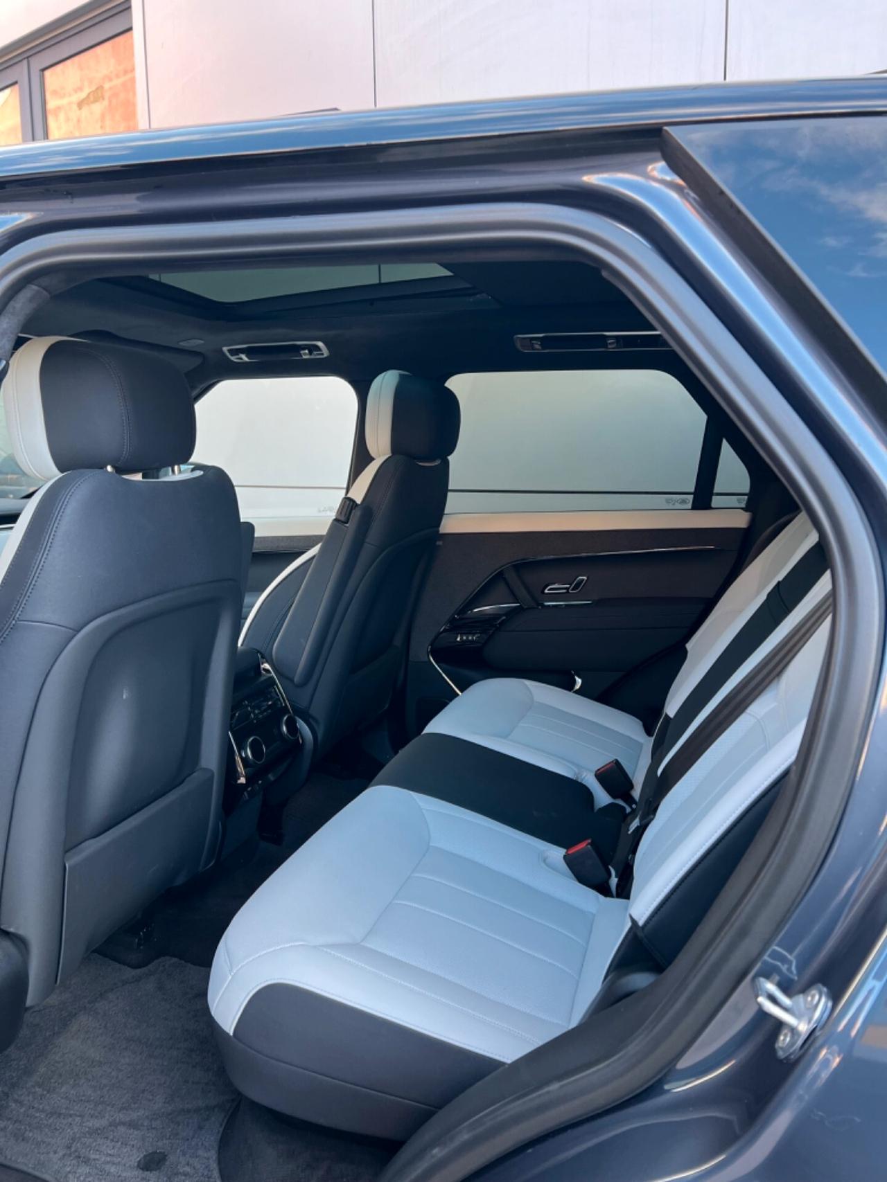 Range Rover Sport 3.0 phev 510cv possibilità noleggio no scoring