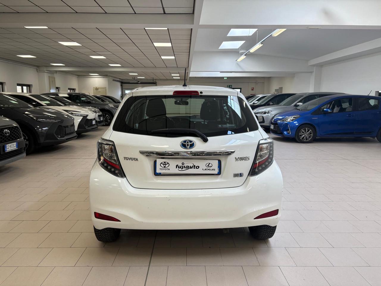 Toyota Yaris 5p 1.5h Lounge