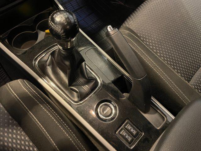 MITSUBISHI Outlander 2.2 DI-D 4WD Instyle 7p. Bluetooth Alu Clima