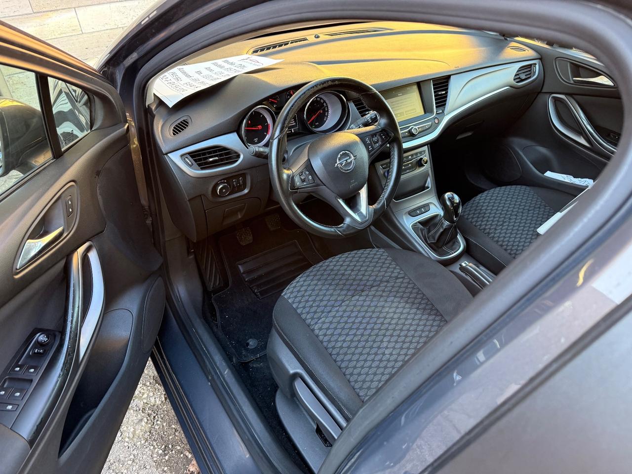 Opel Astra 1.6 CDTi 110CV Start&Stop 5 porte Innovation