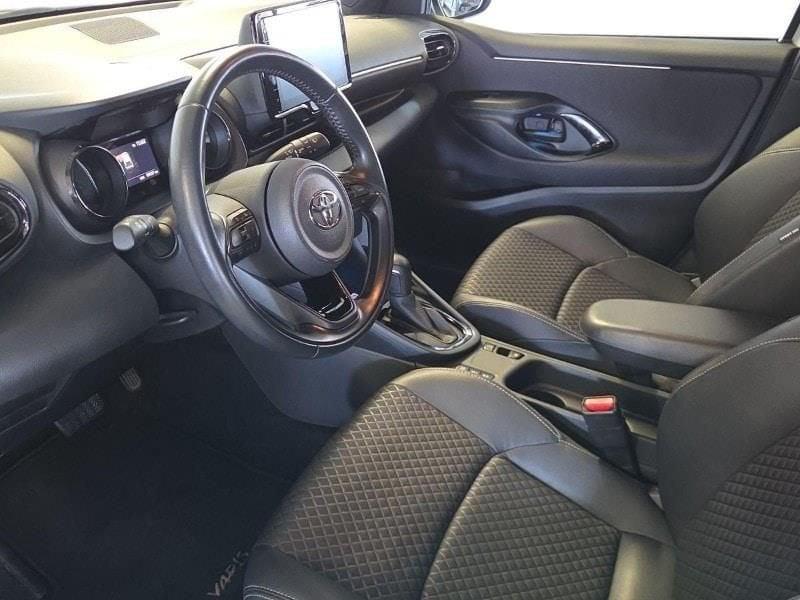 Toyota Yaris 4ª serie 1.5 Hybrid 5 porte Style