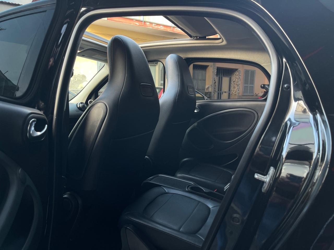 Smart ForFour BRABUS 0.9 Turbo twinamic Xclusive CABRIO