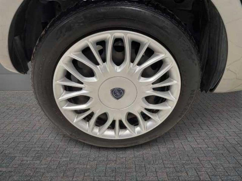 Lancia Ypsilon III 2015 1.2 Gold ecochic Gpl 69cv my16