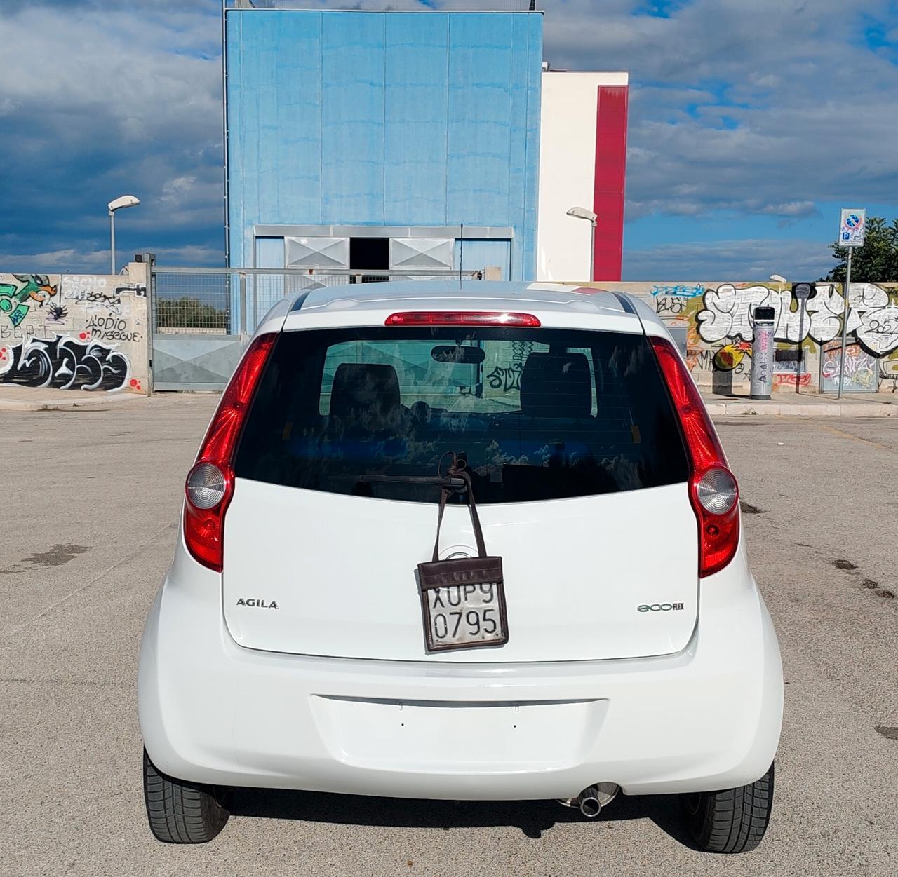 Opel Agila 1.0 12V 65CV Enjoy Neopatentati