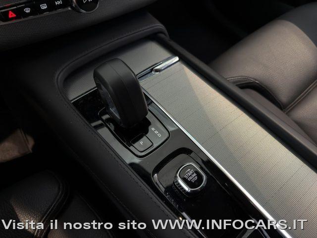 VOLVO XC90 B5 235 CV AWD 7 posti Plus Bright - PREZZO REALE