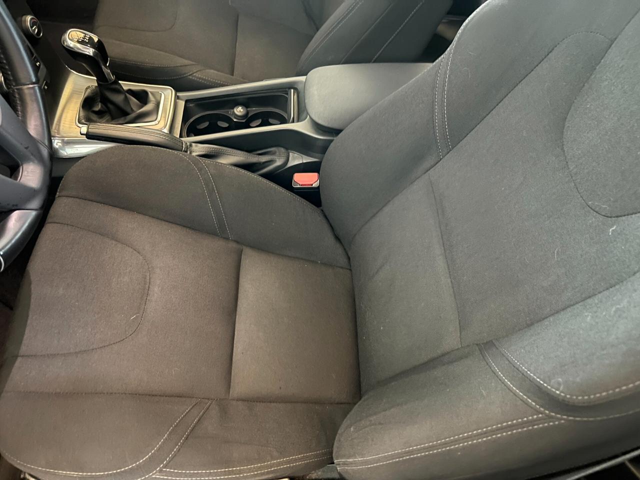 Volvo V40 solo 84.337 km unico proprietario ok neopatentati