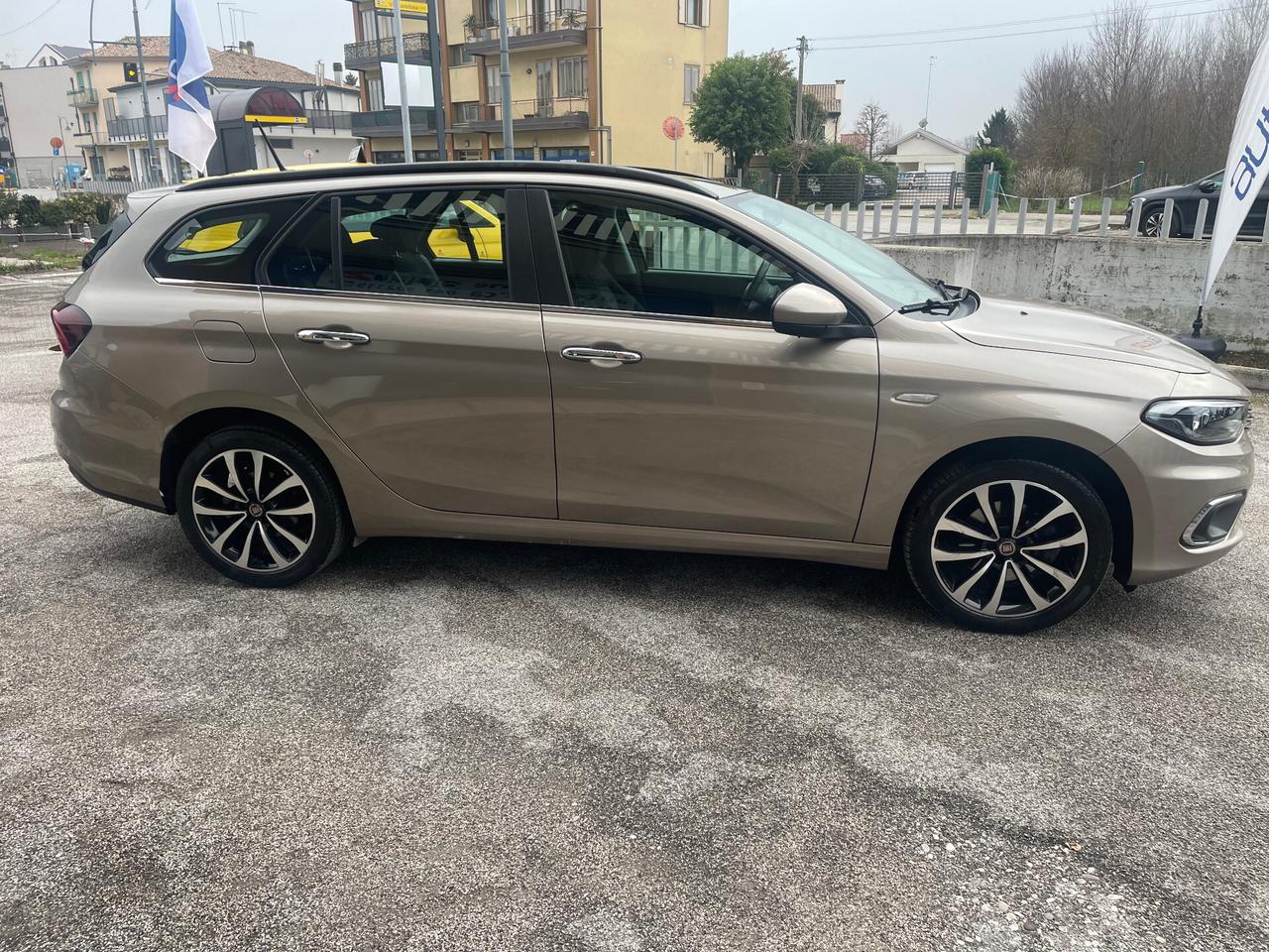 Fiat Tipo 1.3 Mjt S&S 95 CV SW Lounge X NEOPATENTATI