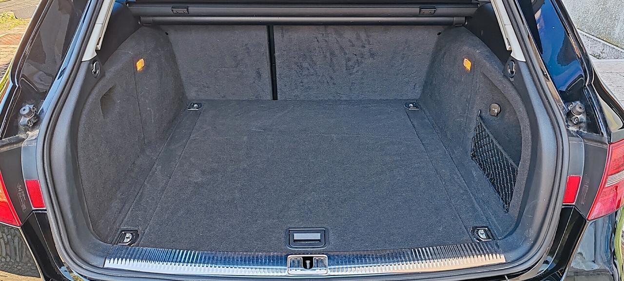 Audi A4 Avant 2.0 TDI 150CV S-line Int/Est S-tronic 2015