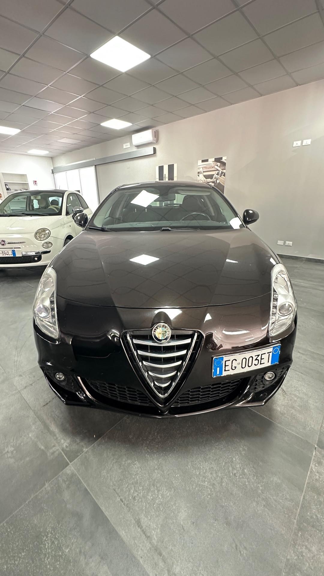 Alfa Romeo Giulietta 1.6 JTDm-2 105 CV Distinctive
