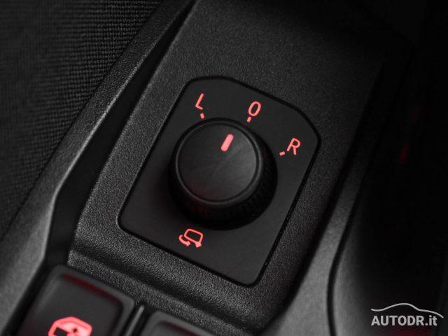 SEAT Arona 1.0 TGI FR Fari LED, Retrocamera, Full Link