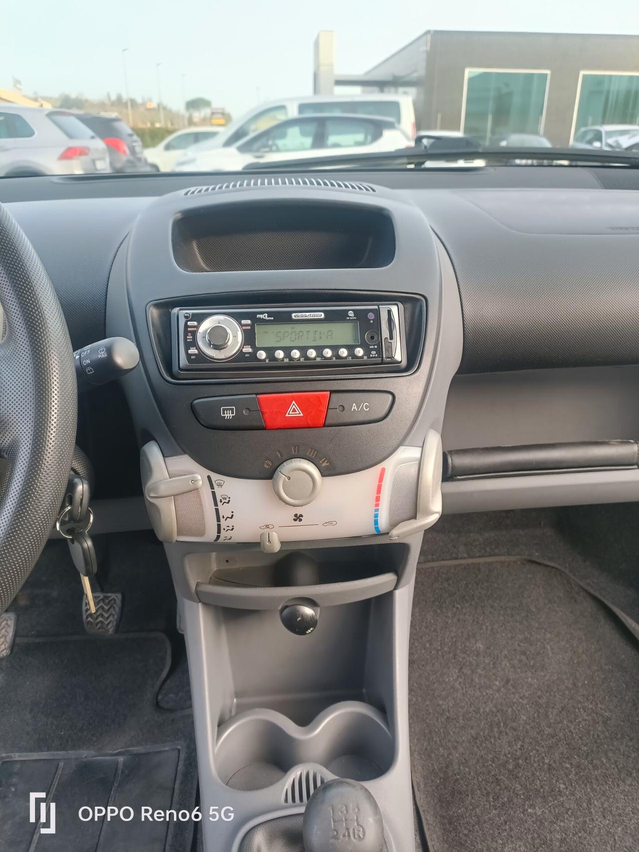 Toyota Aygo 1.0 12V VVT-i 5 porte