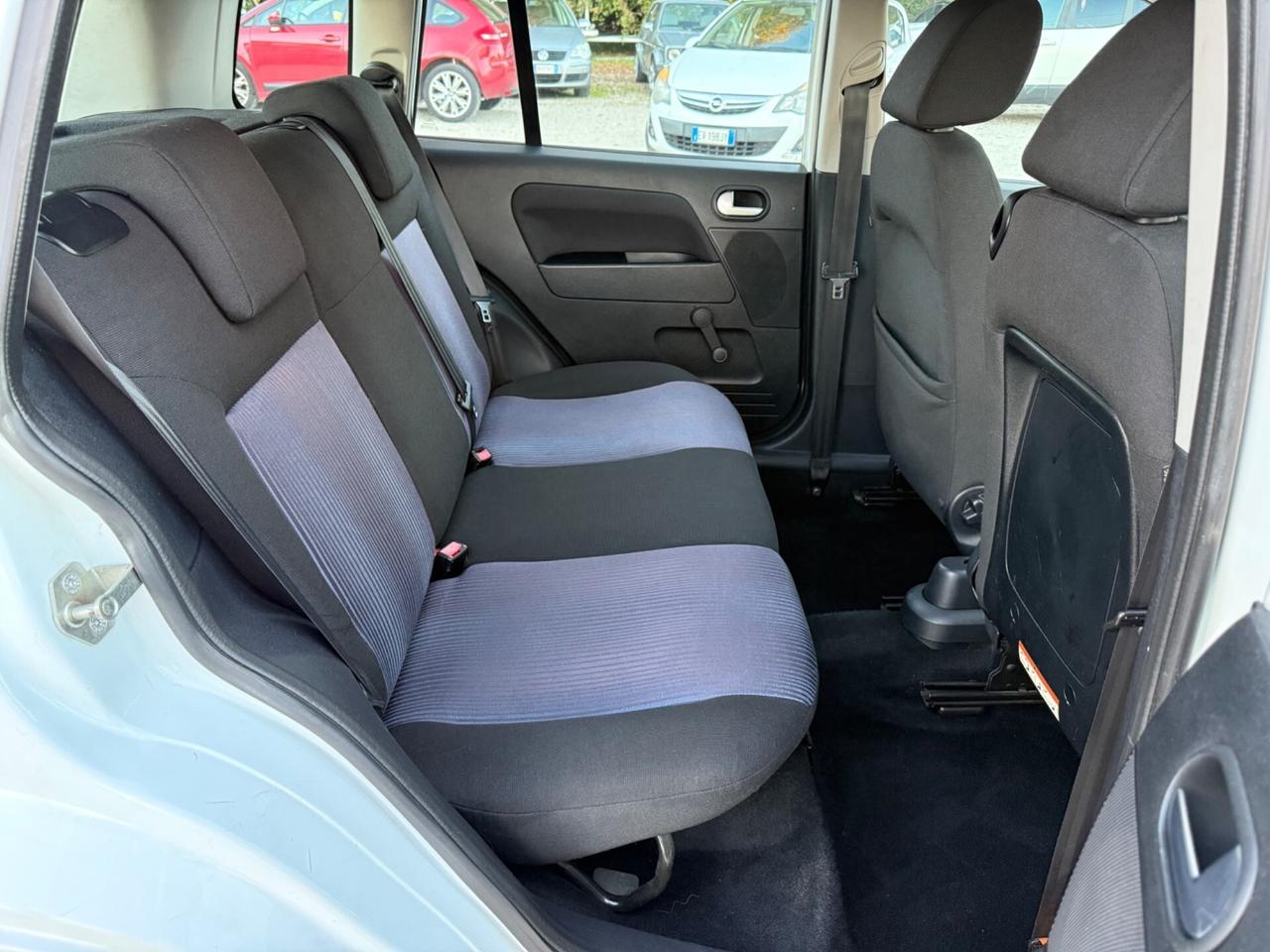 Ford Fusion 1.4 16V 5p. Garanzia