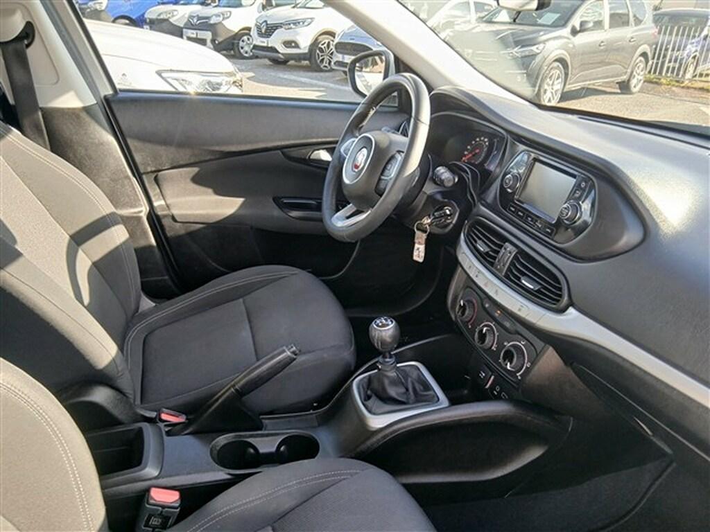 Fiat Tipo Station Wagon 1.4 T-Jet Easy