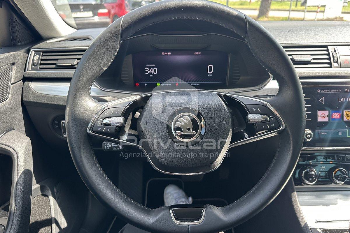 SKODA Superb 2.0 TDI EVO 150 CV SCR DSG Wagon Executive