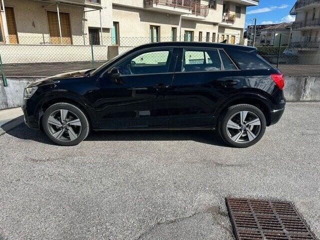 Audi Q2 Q2 30 TFSI Identity Black