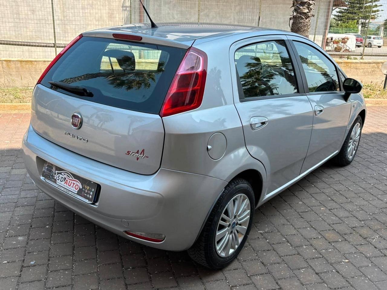 Fiat Punto 1.3 MJT II 75 CV 5 porte Lounge
