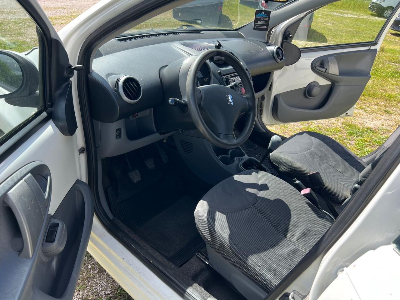 Peugeot 107 1.4 HDi 3p. Plaisir