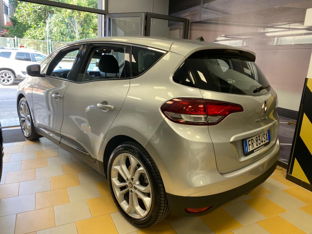 Renault Scenic Scénic dCi 8V 110 CV EDC Energy Intens