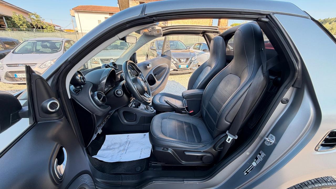 Smart ForTwo 70 cv cabrio Prime allestimento BRABUS 93.116 km