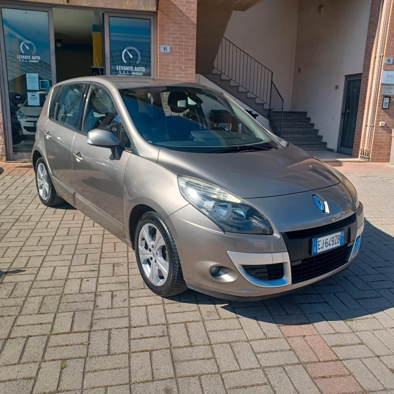 INFINITO RENAULT SCENIC 1.5 XMODE