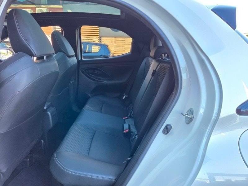 Toyota Yaris 4ª serie 1.5 Hybrid 5 porte Lounge