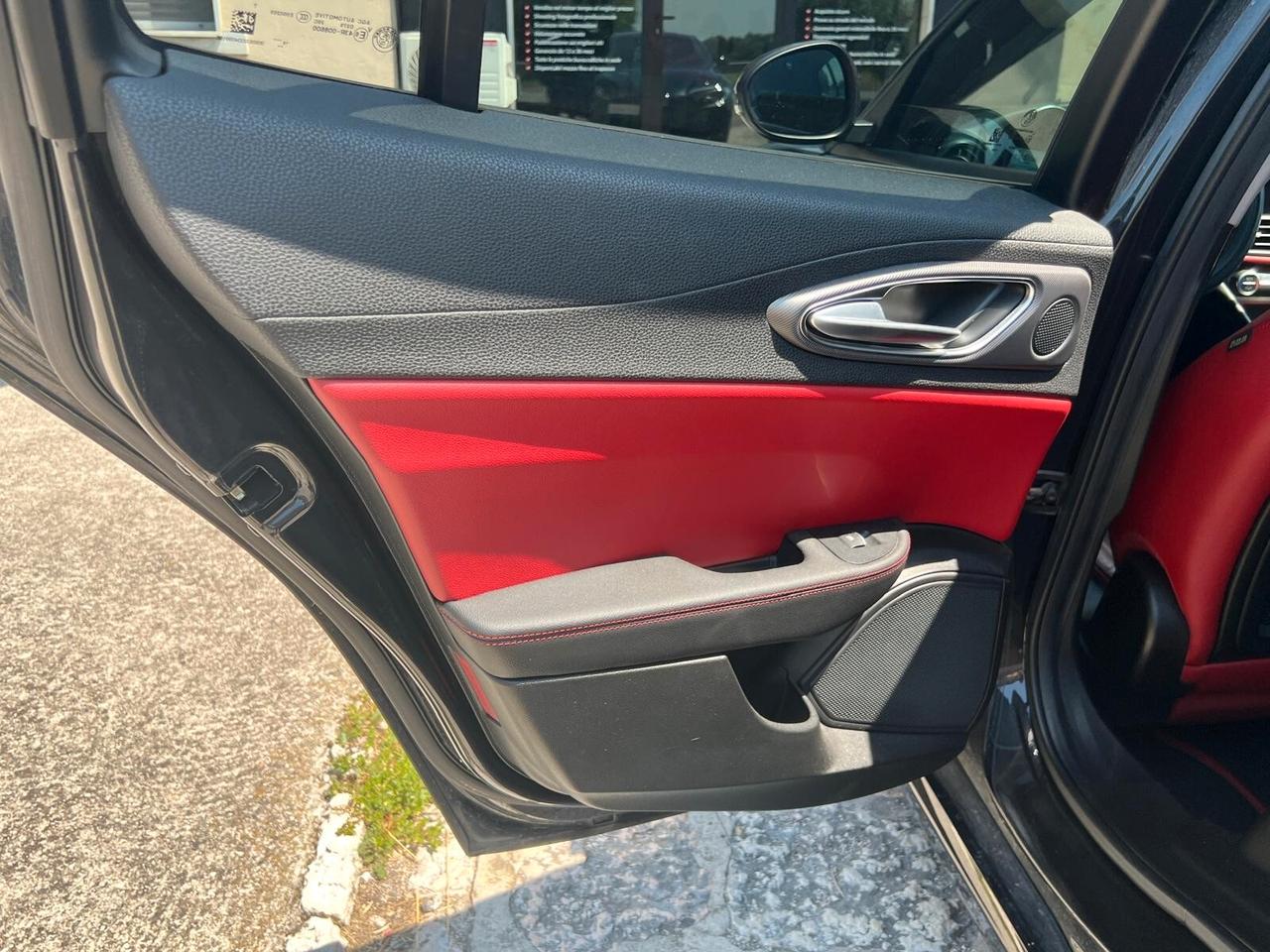 Alfa Romeo Giulia 2.2 Turbodiesel 180 CV Super