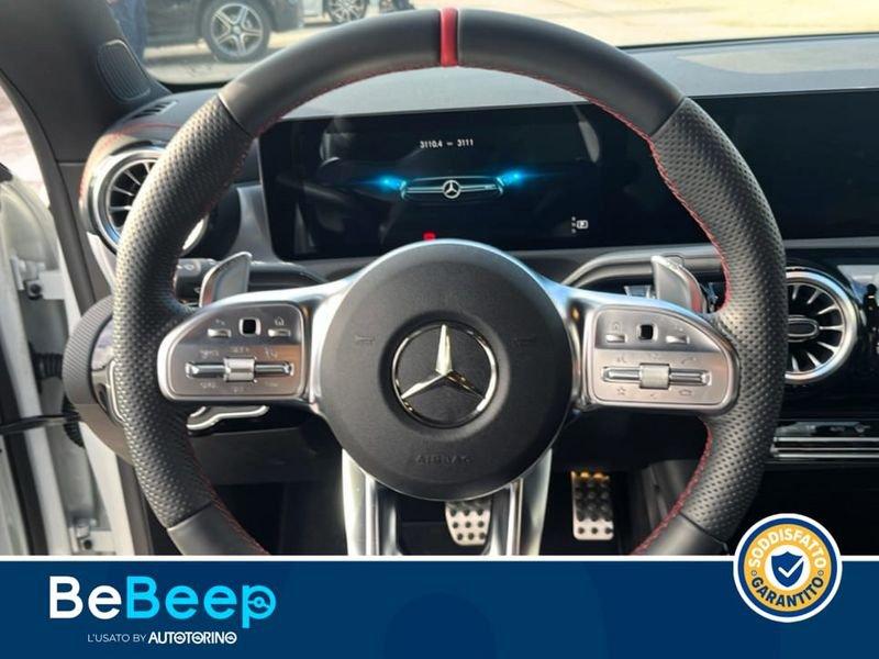 Mercedes-Benz CLA Coupé CLA COUPE 35 AMG 4MATIC AUTO