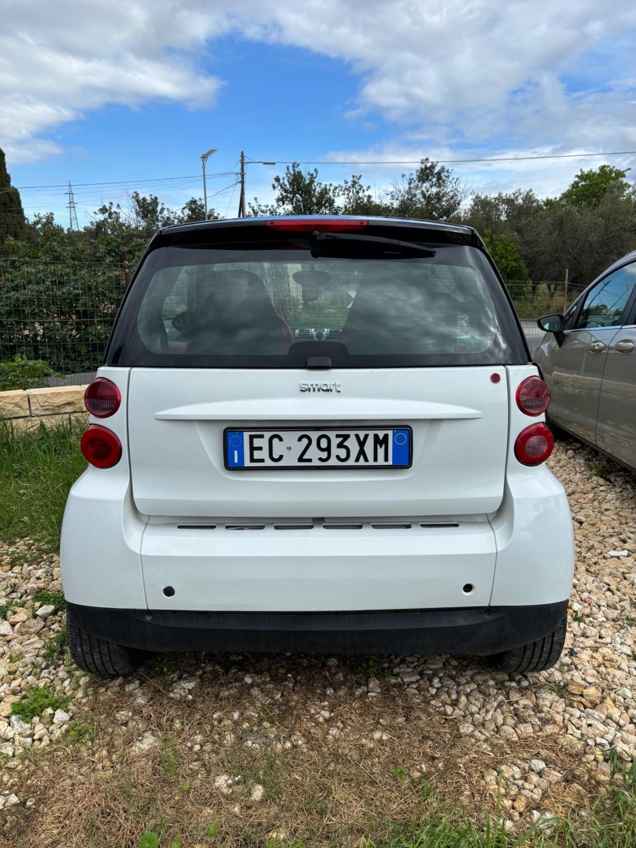 Smart ForTwo 1000 52 kW MHD coupé passion