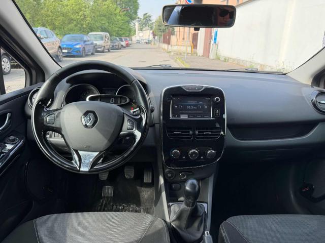 RENAULT Clio 1.2 75CV 5 porte Wave