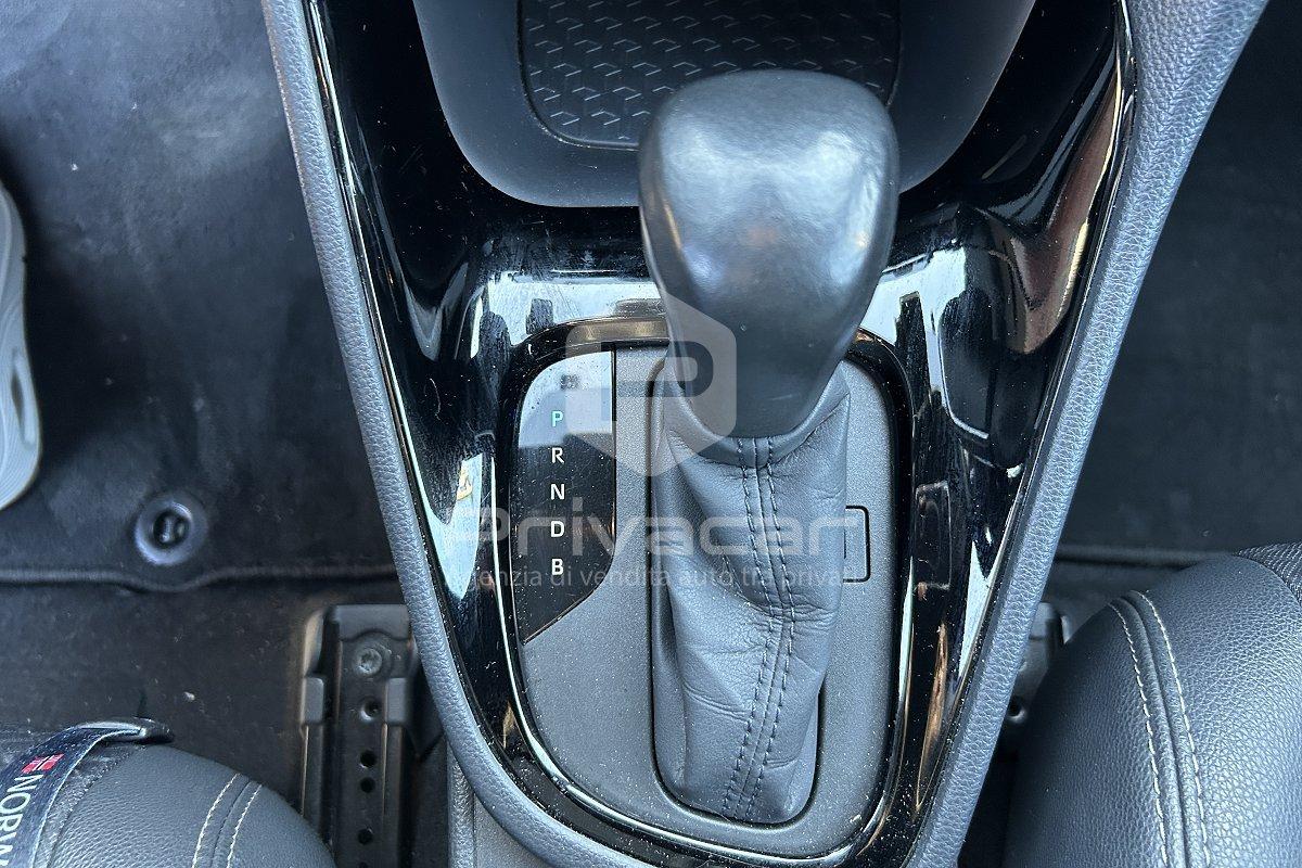 TOYOTA Yaris 1.5 Hybrid 5 porte Style