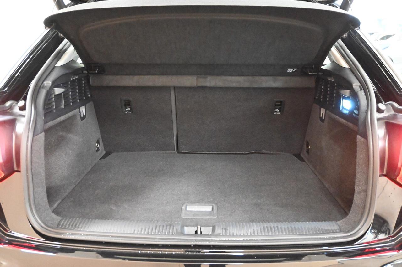 AUDI Q2 Q2 30 TFSI S line Edition