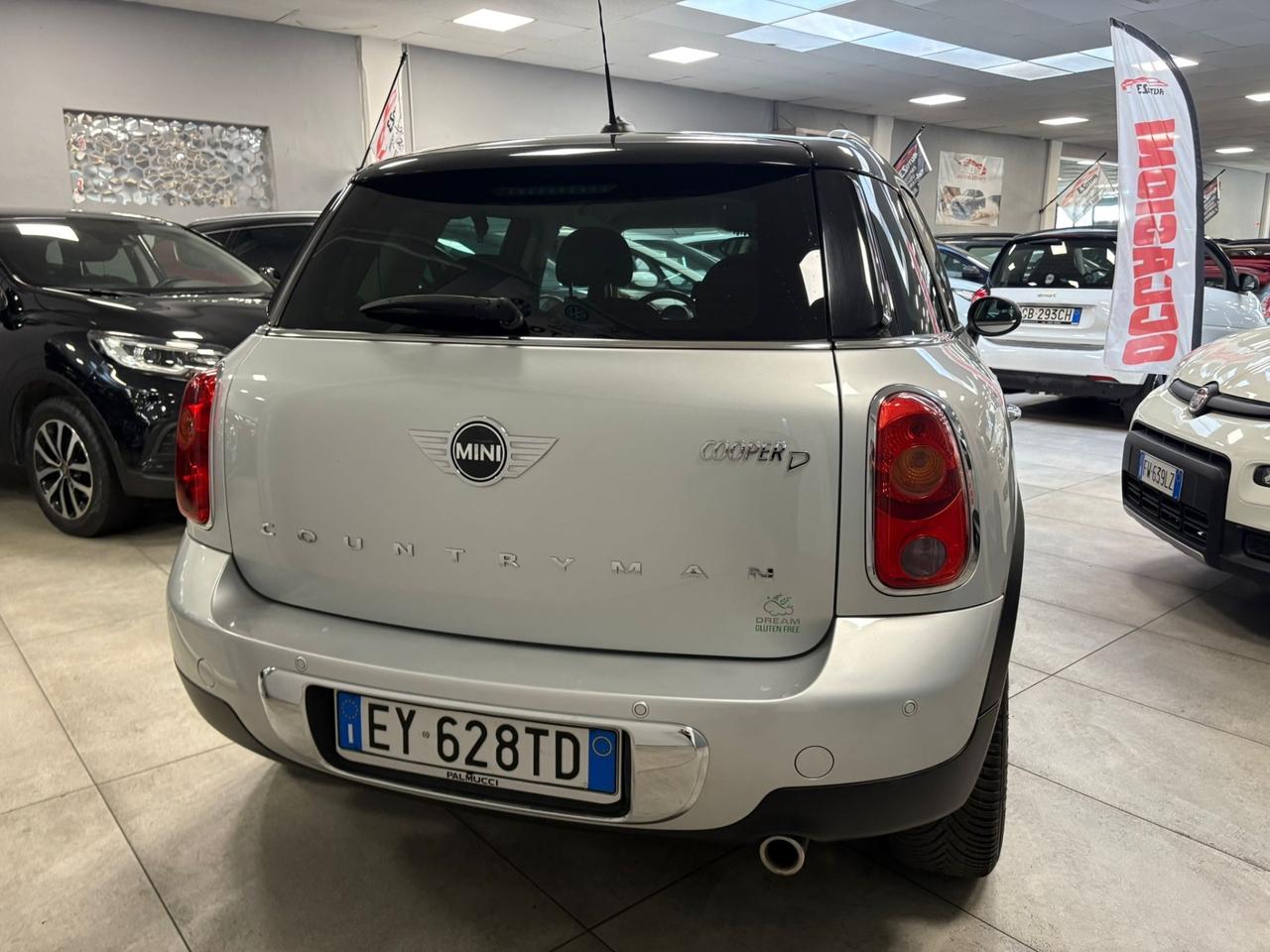 Mini Cooper D Countryman 2.0 Automatica 111CV