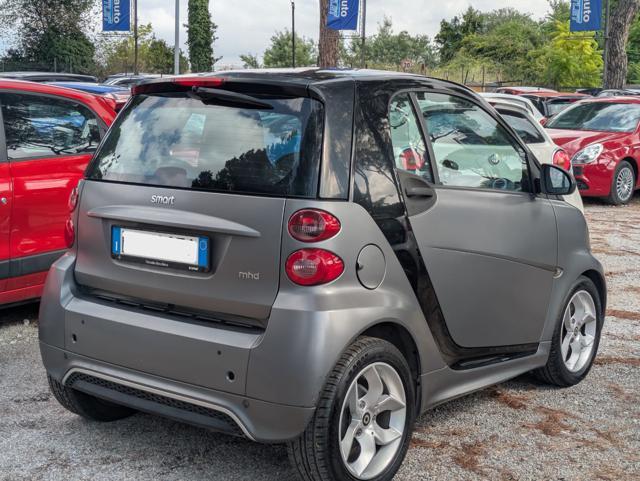 SMART ForTwo 1.0cc 71cv TETTO PANORAMICO CAMBIO AL VOLANTE